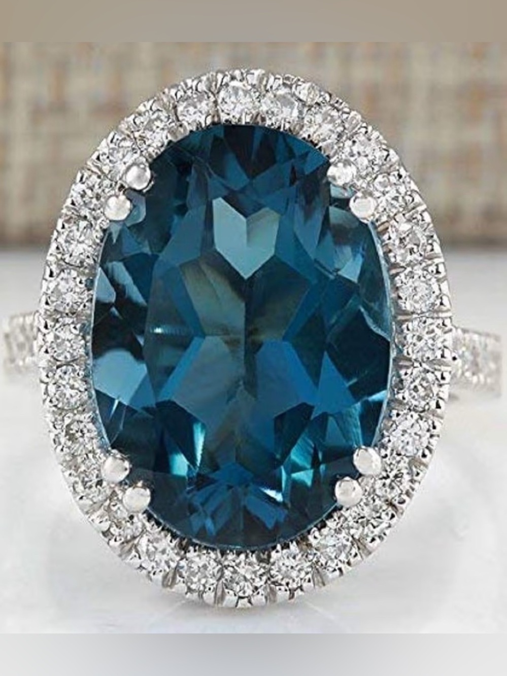 Stunning 925 Silver London Blue Topaz cocktail ring size 8